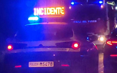 Schianto in moto, morto un ragazzo di 16 anni