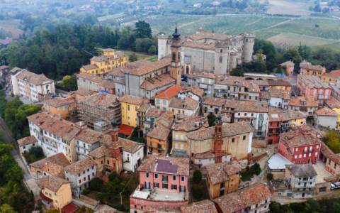San Bernardo, il paese guarda al Palio e ai nuovi cantieri