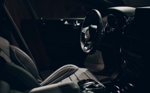 Richiamo per 23.606 Mercedes GLE: possibile perdita di carburante