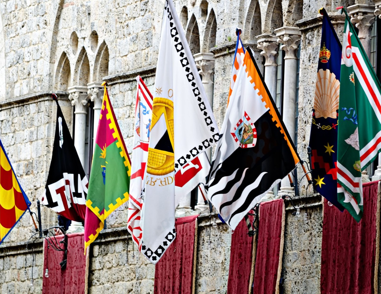 È morto Silvio Etrea, protagonista dei Palii di Siena e Asti